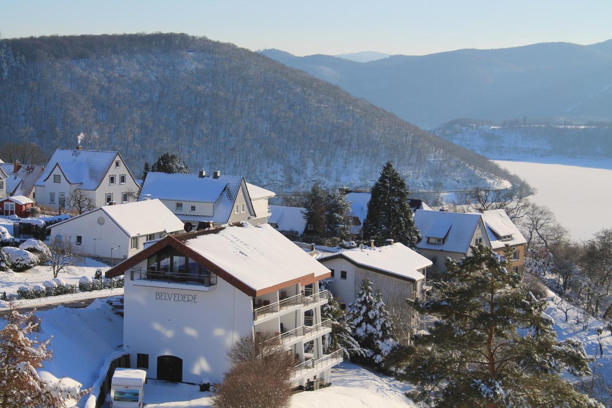 Belvedere Appart & Chalet - Ihr Zuhause Auf Zeit Am Edersee - Ihr Geschenk Die Gaestecard Grimmheimat Waldeck  Zewnętrze zdjęcie